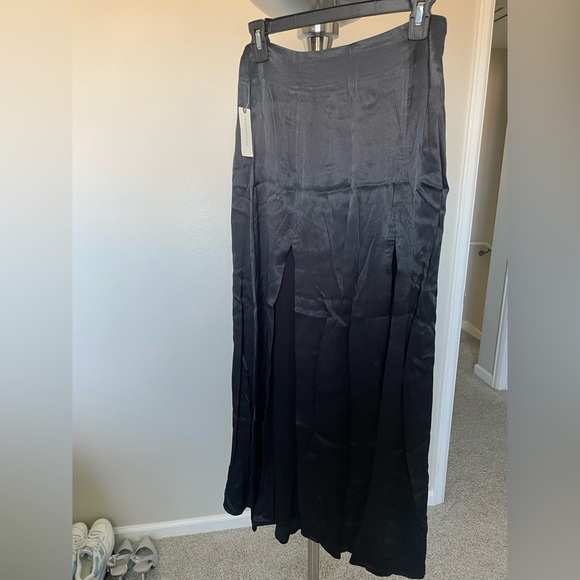 Maeve High-Slit Maxi Skirt - Picture 2 of 7